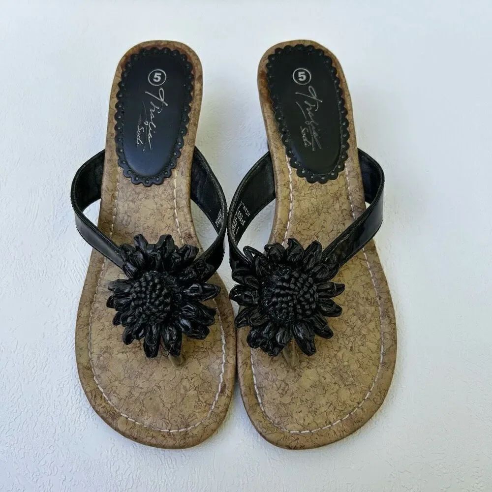 Thalia sodi black sandals